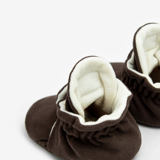Booties Gamuza Classic Chocolate