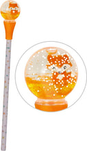 Laden Sie das Bild in den Galerie-Viewer, Bleistift mit Schneekugel-Topper Winterzauber