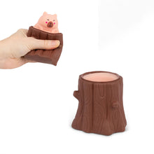 Laden Sie das Bild in den Galerie-Viewer, Pop Out Capybara