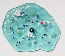 Laden Sie das Bild in den Galerie-Viewer, Glibber-Knete blau Space
