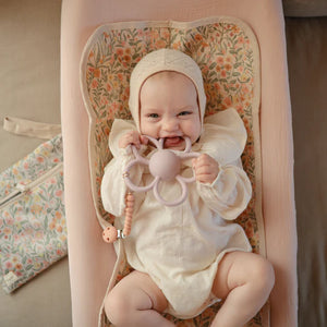 Daisy Rassel und Beißring Soft lilac
