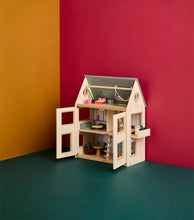 Laden Sie das Bild in den Galerie-Viewer, Puppenhaus Aiden