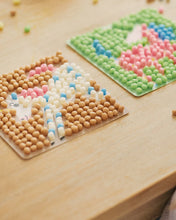 Laden Sie das Bild in den Galerie-Viewer, Playmais Mosaic Unicorn