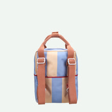 Laden Sie das Bild in den Galerie-Viewer, Rucksack small Stripes Cloud blue + twiggy beige