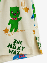Laden Sie das Bild in den Galerie-Viewer, Aliens Shorts
