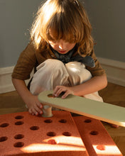 Laden Sie das Bild in den Galerie-Viewer, 2er Set Balancierbalken Dusty Green