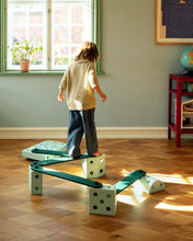 Laden Sie das Bild in den Galerie-Viewer, 2er Set Balancierbalken Forest Green