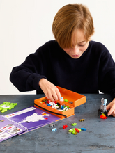 Laden Sie das Bild in den Galerie-Viewer, Puzzle by Numer: Mini Bausteine "Space"