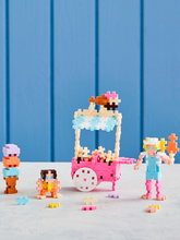 Laden Sie das Bild in den Galerie-Viewer, Learn to Build: Mini Bausteine "Eiswagen"