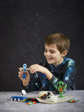 Laden Sie das Bild in den Galerie-Viewer, Learn to Build: Mini Bausteine "Space Superset"