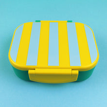 Laden Sie das Bild in den Galerie-Viewer, Brotdose Stripes gelb/hellblau/grün