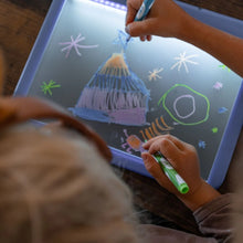 Laden Sie das Bild in den Galerie-Viewer, K-Draw Pro Beleuchtete Zeichentafel Manga