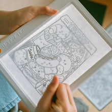 Laden Sie das Bild in den Galerie-Viewer, Kidydraw Pad Leuchtende Designtafel Entdeckungsreise