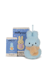 Laden Sie das Bild in den Galerie-Viewer, Miffy Snow Pop Anhänger Blind Box