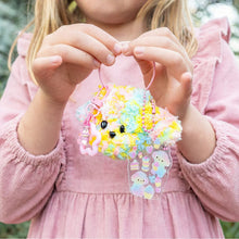 Laden Sie das Bild in den Galerie-Viewer, Bag Charm Kit Fluffy Dog