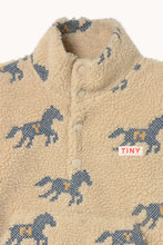 Laden Sie das Bild in den Galerie-Viewer, Horse Sherpa Sweatshirt