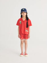 Laden Sie das Bild in den Galerie-Viewer, Farm Adventure All Over Shorts