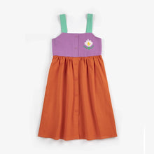 Laden Sie das Bild in den Galerie-Viewer, Pixel Daisy Color Block Kleid