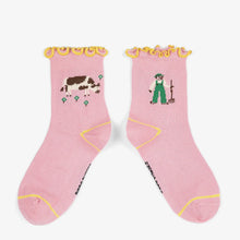 Laden Sie das Bild in den Galerie-Viewer, Farm Adventure Rüschen Socken