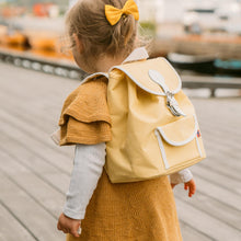 Laden Sie das Bild in den Galerie-Viewer, Kinderrucksack 3-5 Jahre hellgelb
