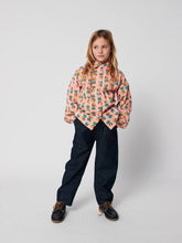 Laden Sie das Bild in den Galerie-Viewer, Dices all over Bluse