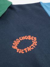 Laden Sie das Bild in den Galerie-Viewer, Tic Tac Toe color block Hoodie