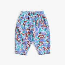 Laden Sie das Bild in den Galerie-Viewer, Watercolor all over Baby Hose