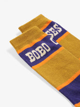 Laden Sie das Bild in den Galerie-Viewer, Bobo Choses Pop stripes Socken