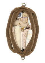 Laden Sie das Bild in den Galerie-Viewer, Brown Teddy Wickeltasche