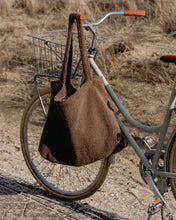 Laden Sie das Bild in den Galerie-Viewer, Mombag Teddy Braun
