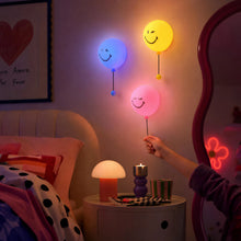 Laden Sie das Bild in den Galerie-Viewer, Bubbly Light SMILEY WORLD® blau