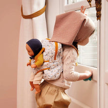 Laden Sie das Bild in den Galerie-Viewer, Pomea Rucksack mit Puppentrage