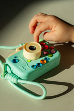 Laden Sie das Bild in den Galerie-Viewer, Kinderkamera Yellow/Mint