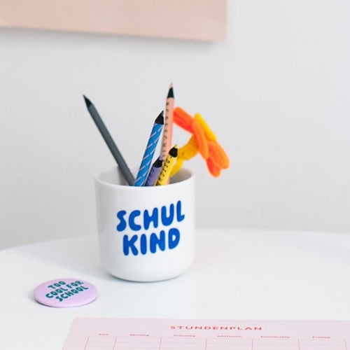 Schulkind Becher blau