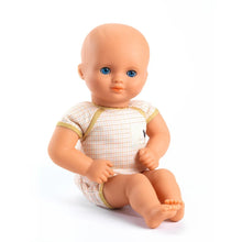 Laden Sie das Bild in den Galerie-Viewer, Pomea Puppe Canary