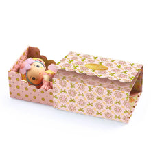 Laden Sie das Bild in den Galerie-Viewer, Tinyly Spielfigur Rose Tinyroom