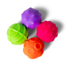 Laden Sie das Bild in den Galerie-Viewer, Magnetic Sensory Balls