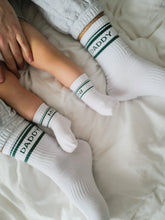 Laden Sie das Bild in den Galerie-Viewer, Striped Daddy Socken