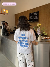 Laden Sie das Bild in den Galerie-Viewer, CALL ME MAMA T-Shirt grey