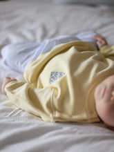 Laden Sie das Bild in den Galerie-Viewer, PLACE TO GROW Sweater Baby
