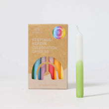 Laden Sie das Bild in den Galerie-Viewer, Festtags-Kerzen Dip-Dye Regenbogen