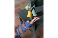 Laden Sie das Bild in den Galerie-Viewer, Weihnachtsdeko Nº 3 Jingle Joy Bells