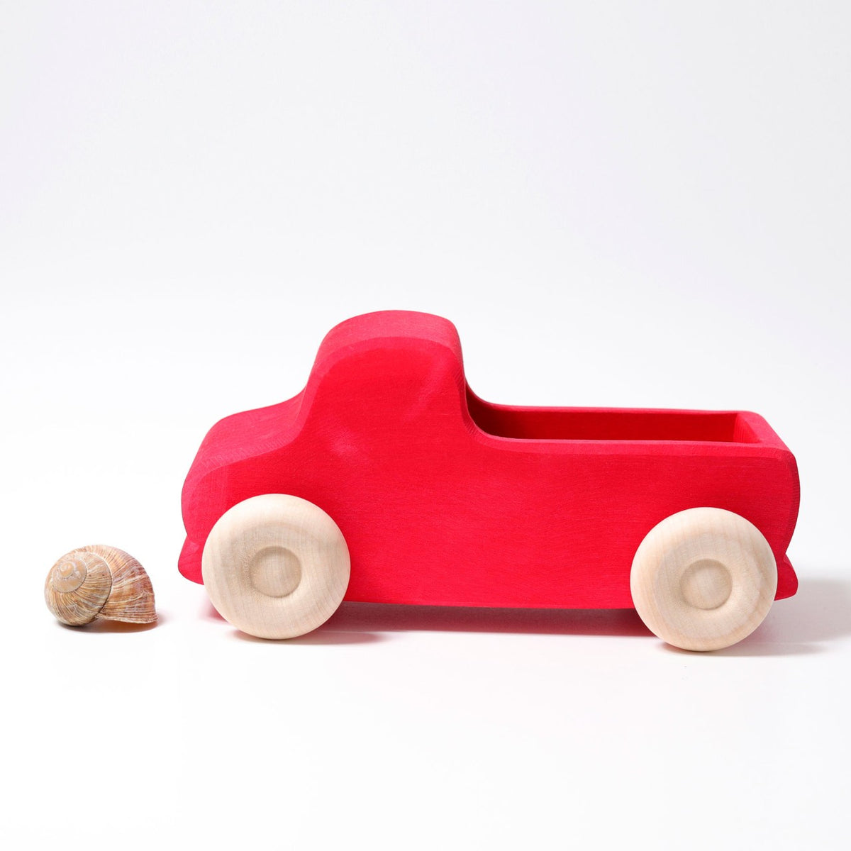 Großer roter Lastwagen