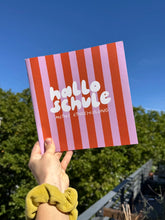 Laden Sie das Bild in den Galerie-Viewer, Einschulungsheft Hallo Schule