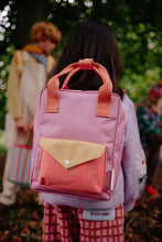 Laden Sie das Bild in den Galerie-Viewer, Rucksack small Envelope Rosebay pink
