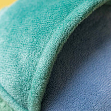 Laden Sie das Bild in den Galerie-Viewer, Amuseables Watering Can