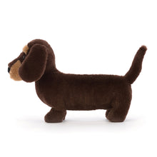 Laden Sie das Bild in den Galerie-Viewer, Otto Sausage Dog Small