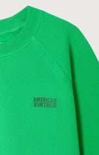 Laden Sie das Bild in den Galerie-Viewer, Sweatshirt Izubird Wiese Vintage