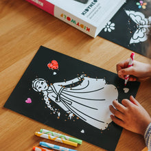 Laden Sie das Bild in den Galerie-Viewer, Kidyneon Fädelbild Prinzessin