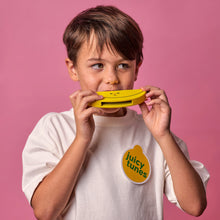 Laden Sie das Bild in den Galerie-Viewer, Wooden Fruit Mundharmonika